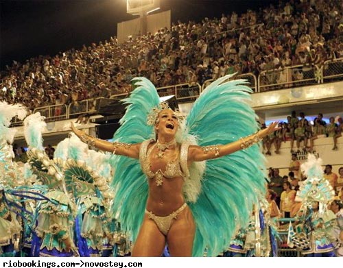 Рио-де-Жанейро проходит знаменитый карнавал